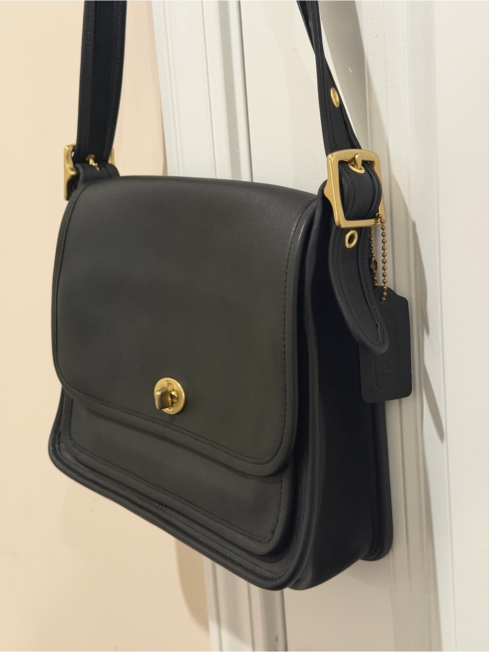 Vintage Coach Rambler Legacy Bag - Picture 5 of 15
